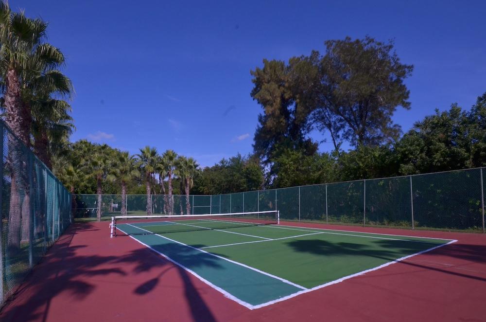 فيلا إكونو لودج منطقة ميناء كانافيرال Merritt Island المظهر الخارجي الصورة