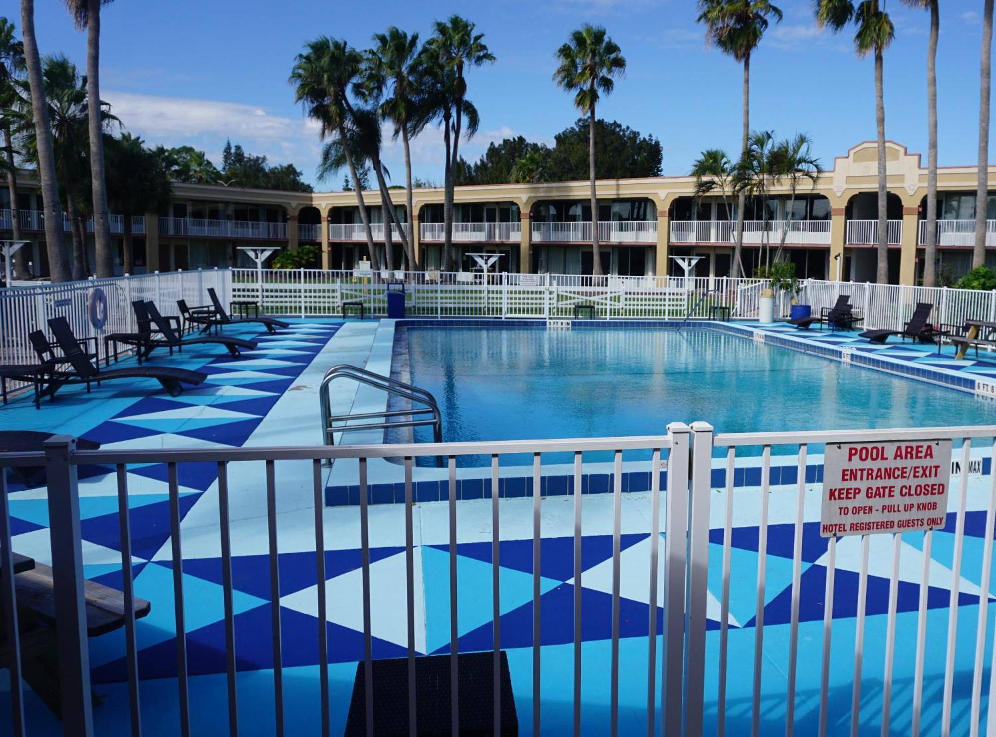 فيلا إكونو لودج منطقة ميناء كانافيرال Merritt Island المظهر الخارجي الصورة
